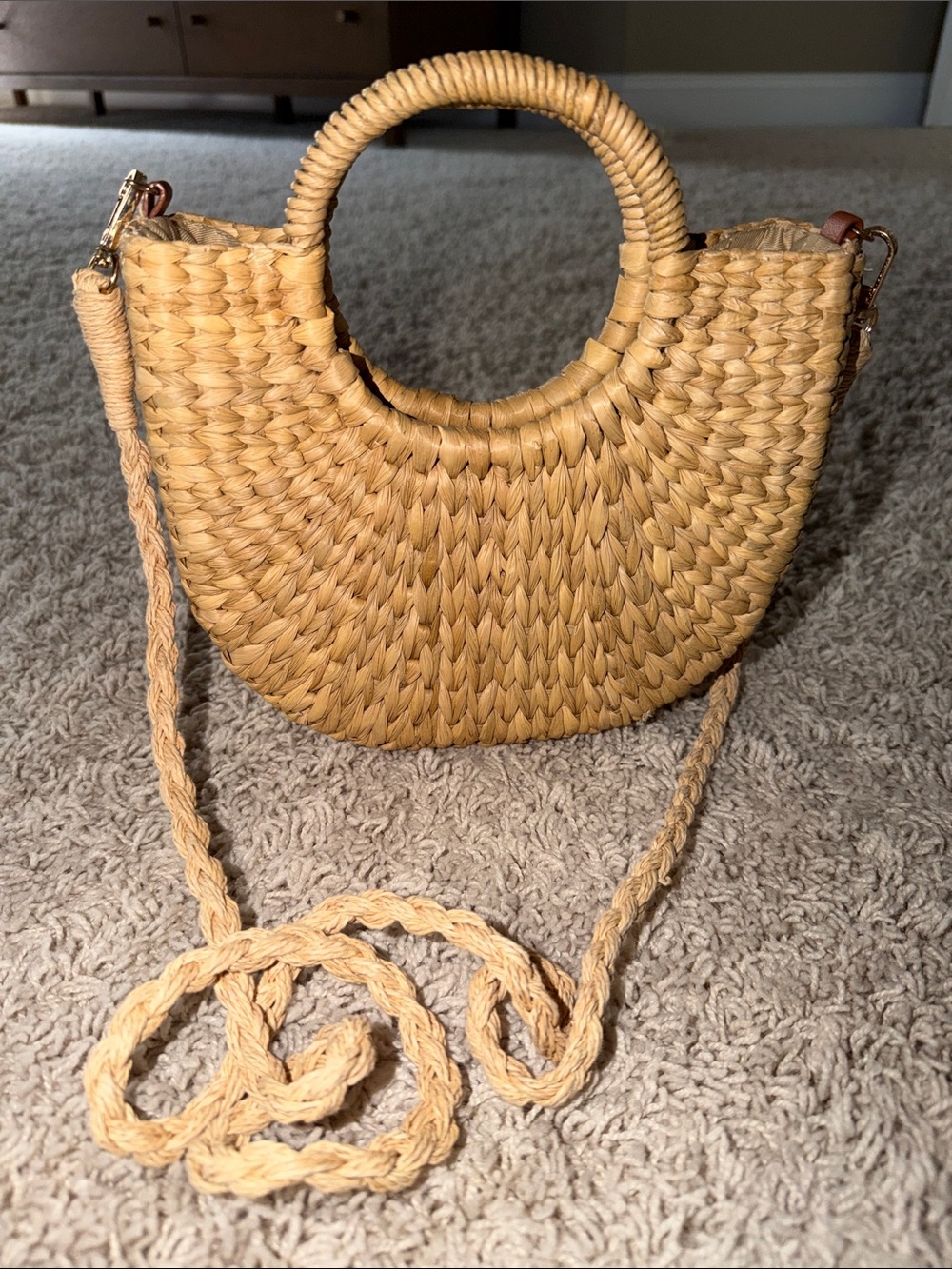 Woven handbag